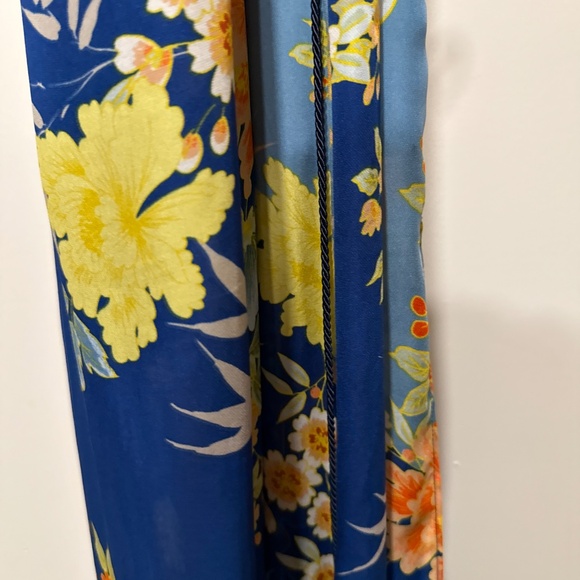 Guess Macy halter dress - Picture 3 of 4